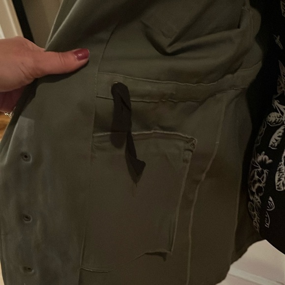 Sweet Rain Large army green 3/4 jacket embellished zipper & snaps - Picture 11 of 16